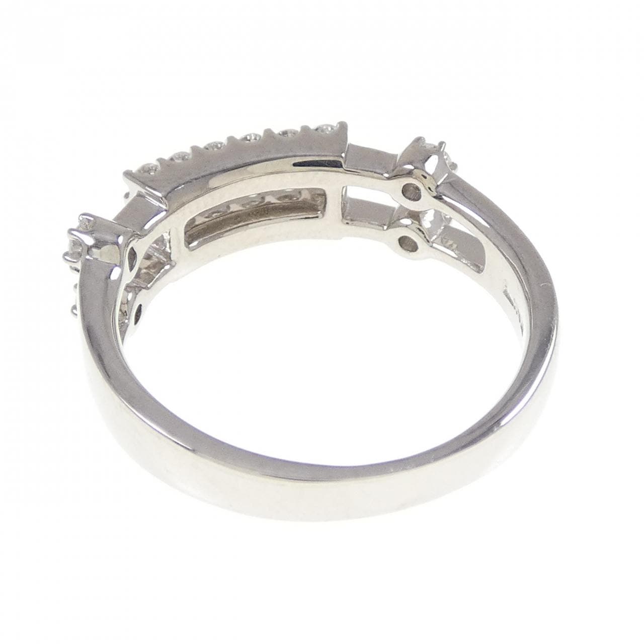 LINE ダイヤモンド リング 0.35CT
