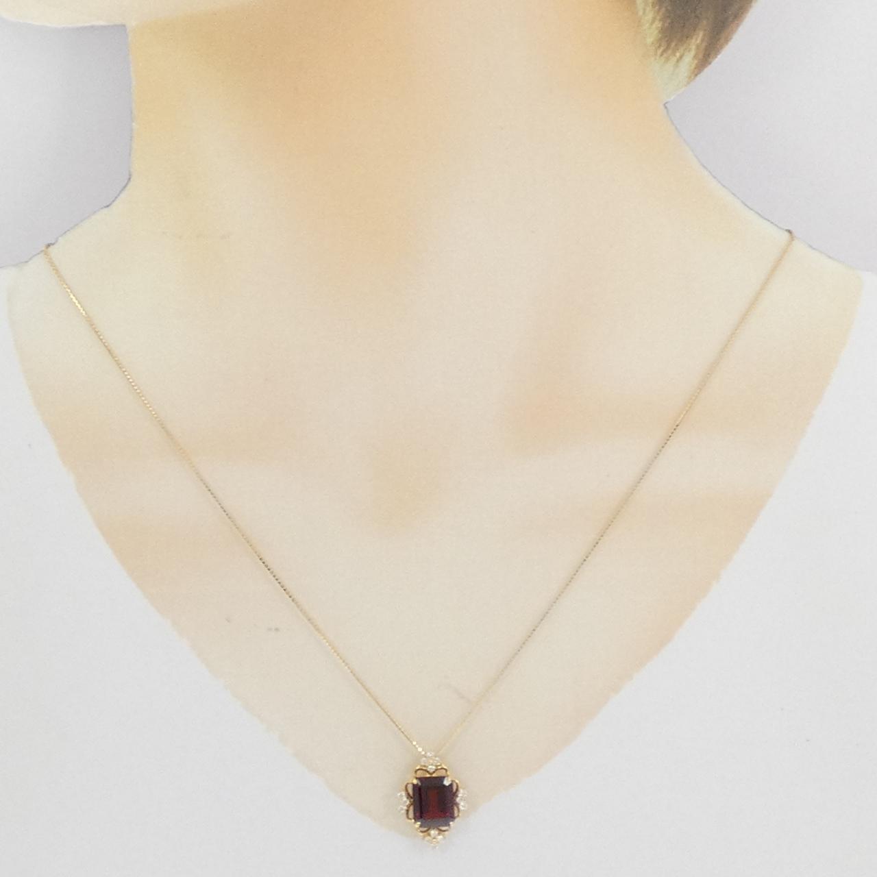 K18YG ガーネット ネックレス 3.37CT