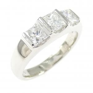 PT900 ダイヤモンド リング 1.046CT
