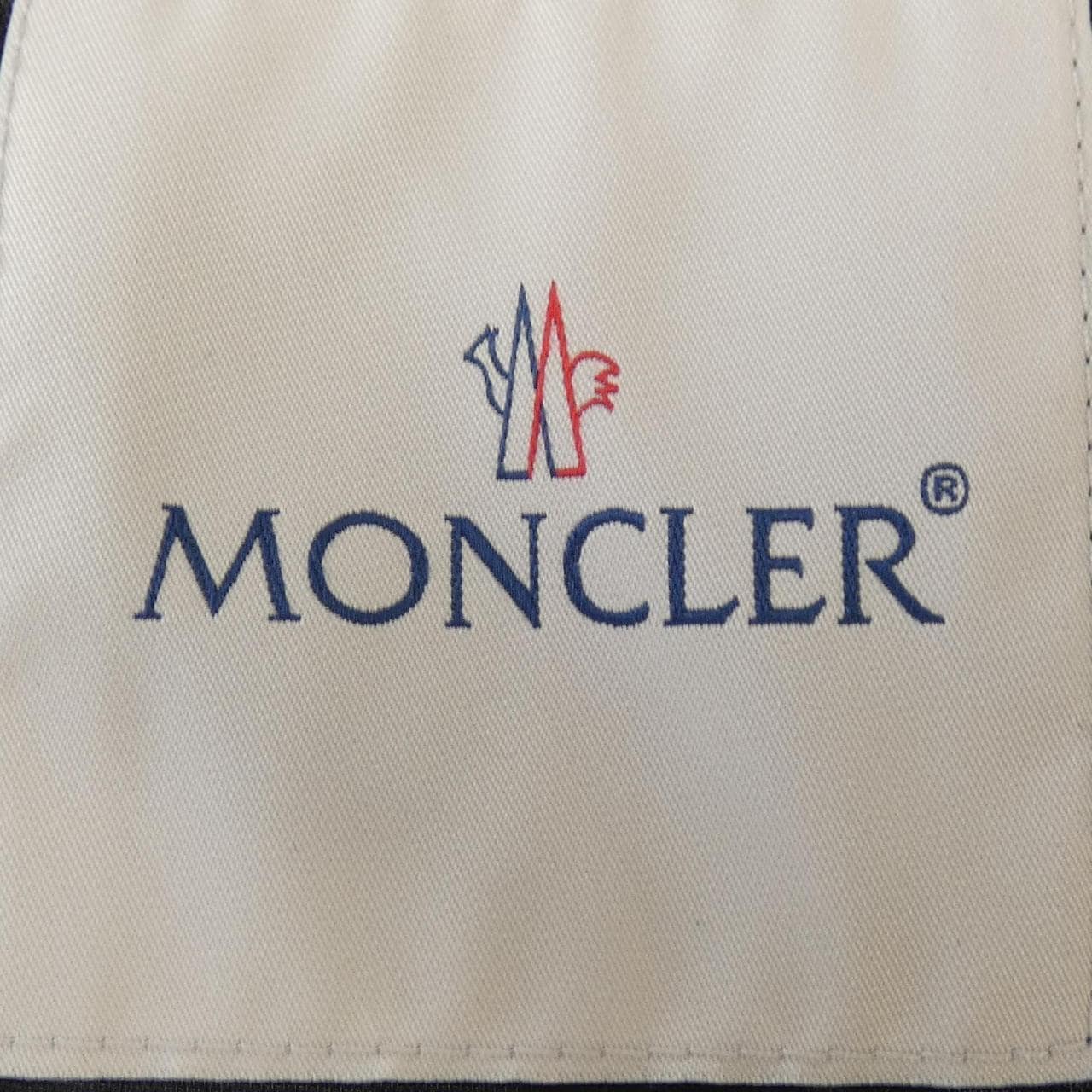 モンクレール MONCLER 20931A00046 ジャケット