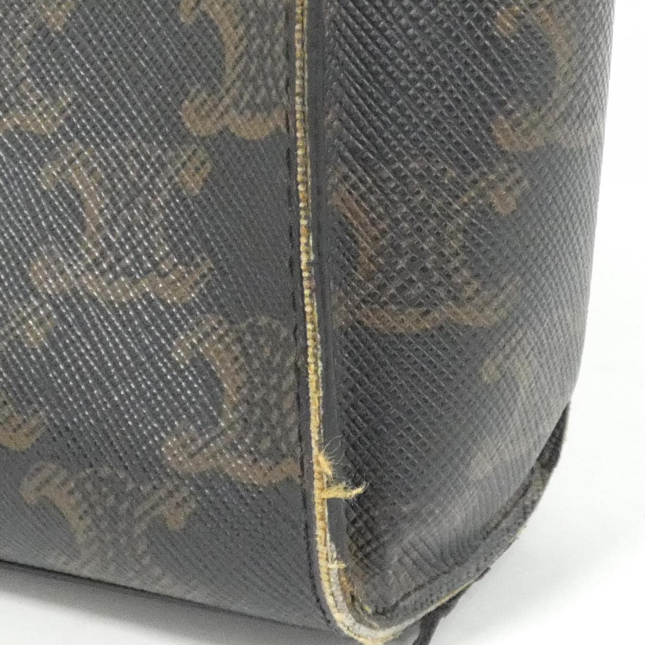 セリーヌ ミニ バーティカル カバ 194372BZK バッグ