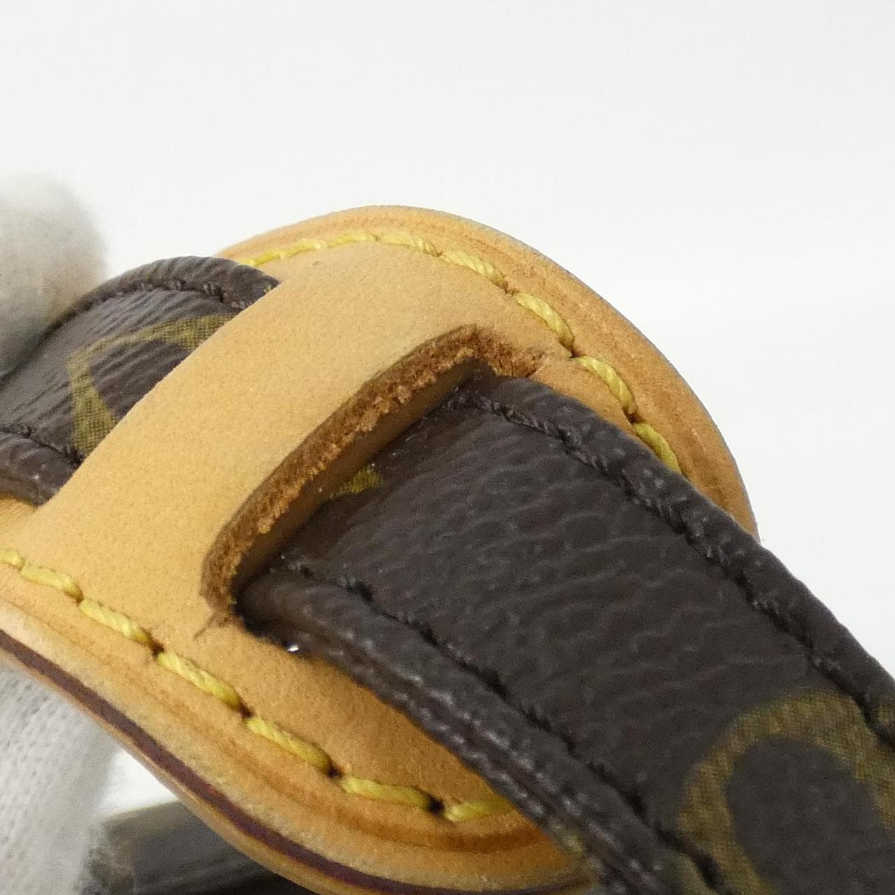 ルイヴィトン モノグラム アマゾン M45236 ショルダーバッグ