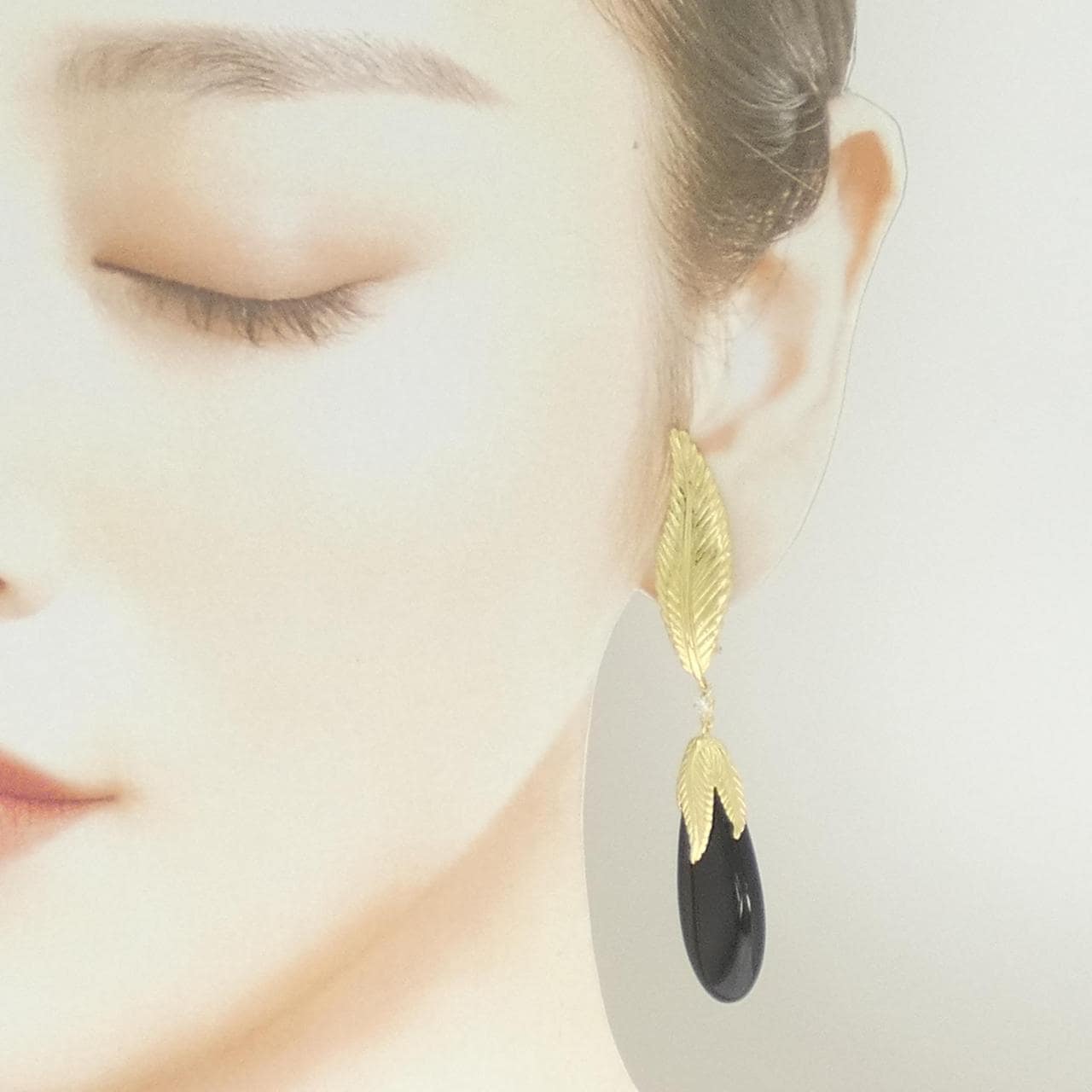 K18YG リーフ オニキス ピアス