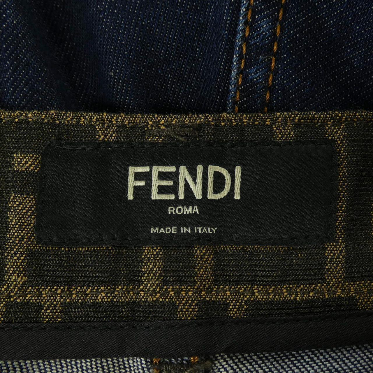 フェンディ FENDI FLP201 A6WK ジーンズ
