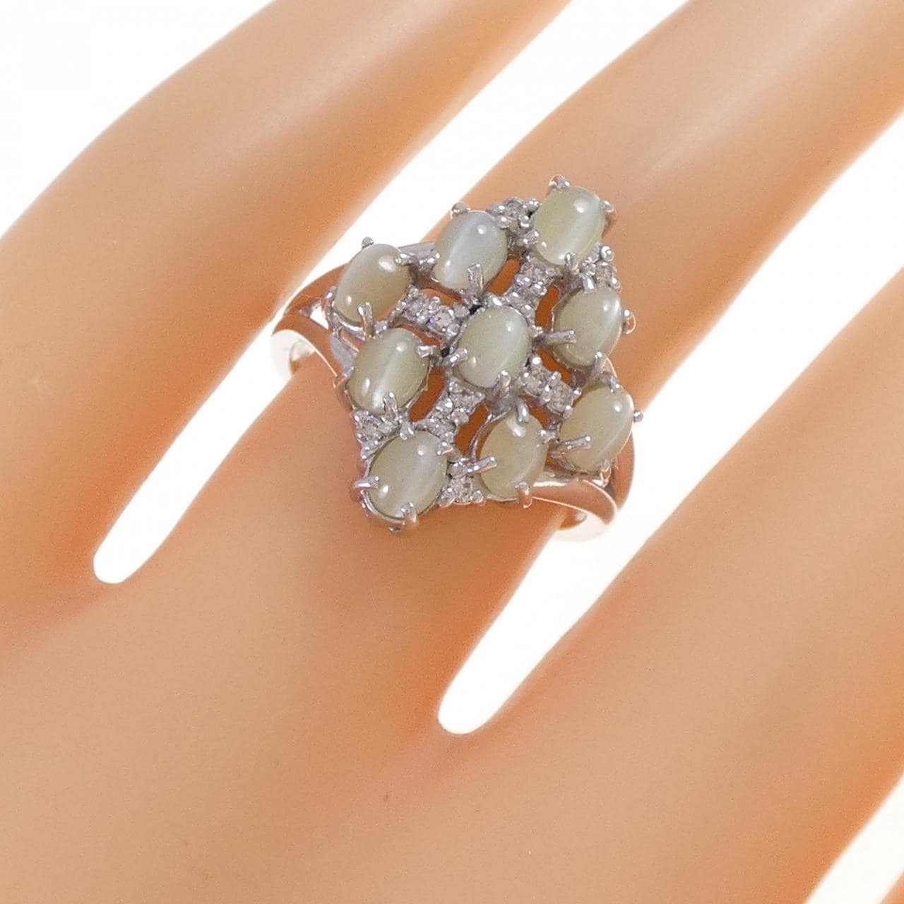 K18WG クリソベリルキャッツアイ リング 2.50CT