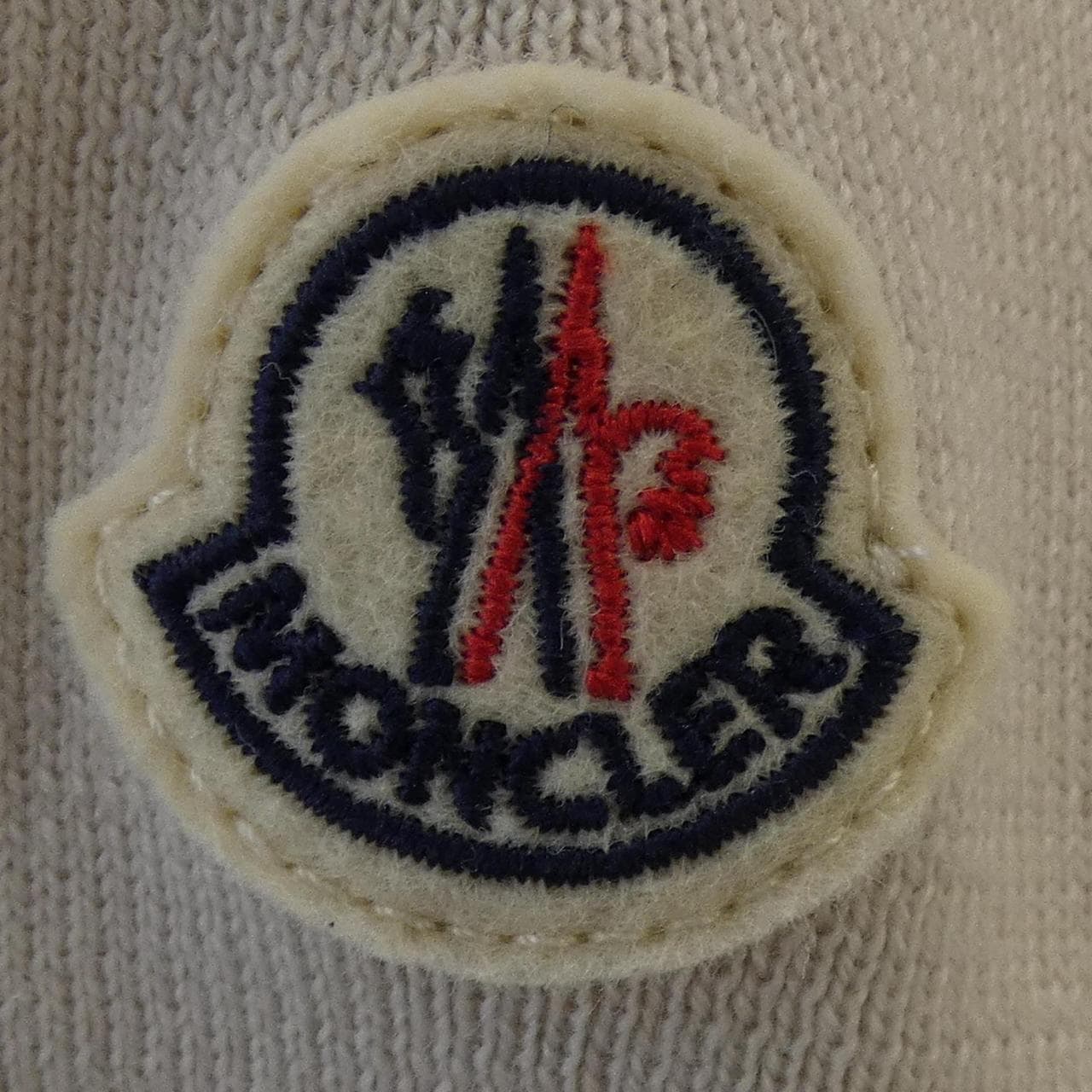 モンクレール MONCLER 20939B00023 ダウンジャケット