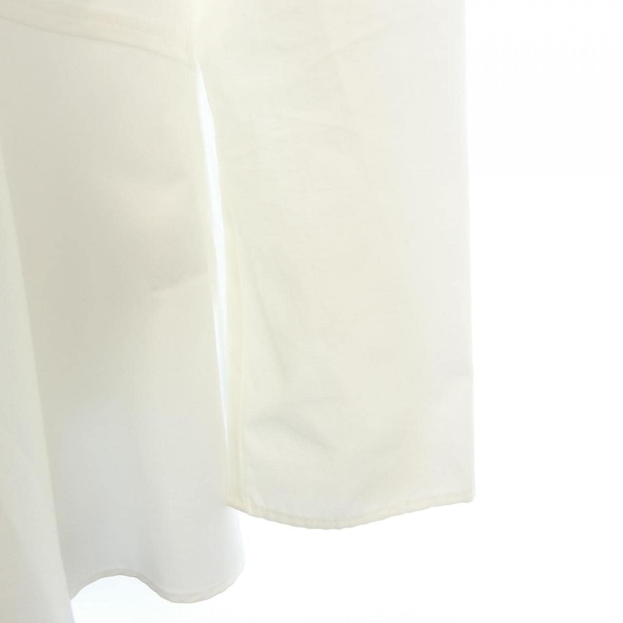 エムプルミエ M-Premier トップス