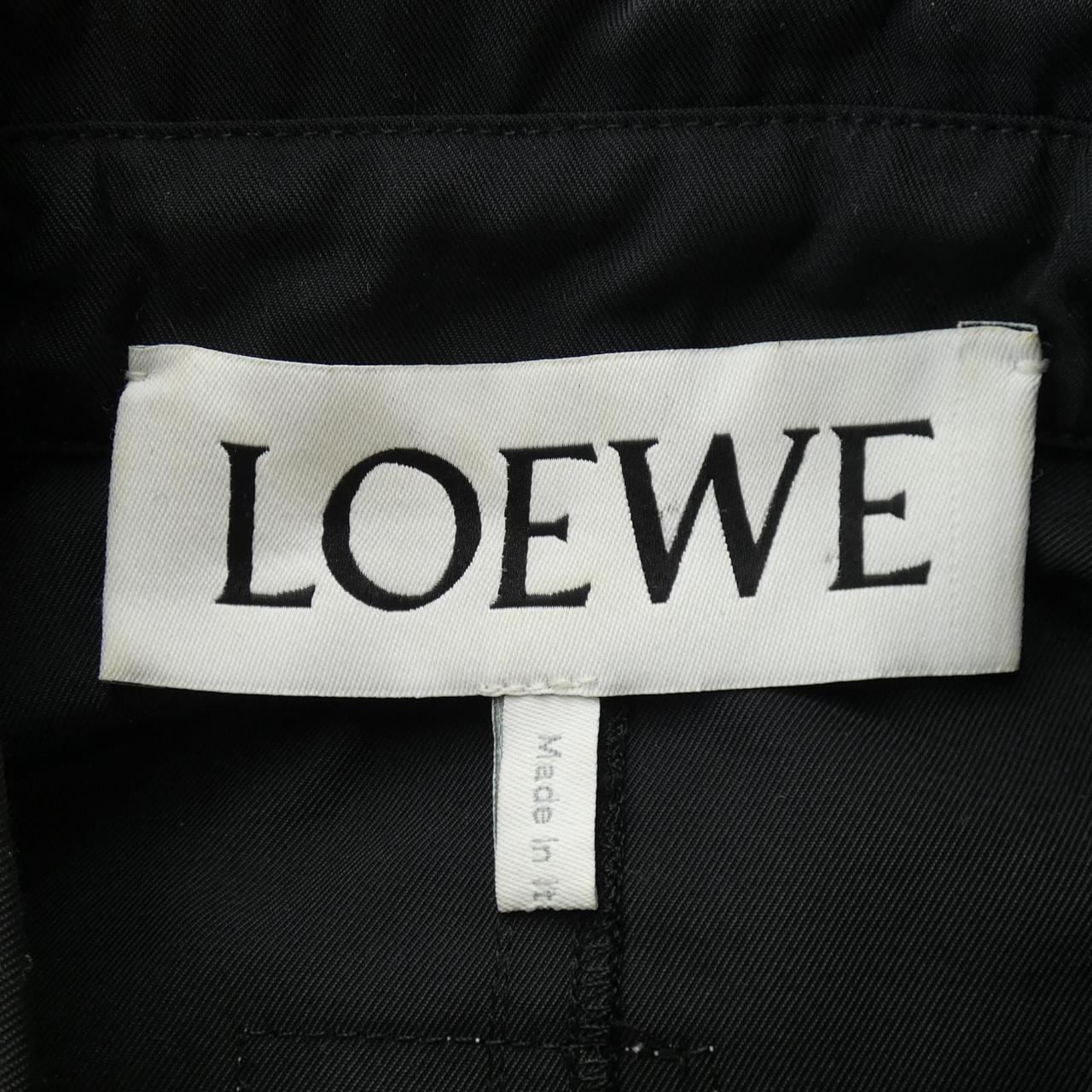 LOEWE外套