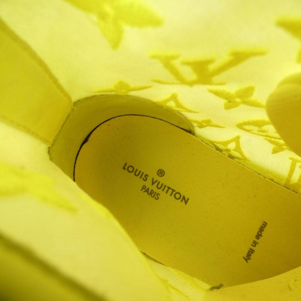 ルイヴィトン LOUIS VUITTON スニーカー