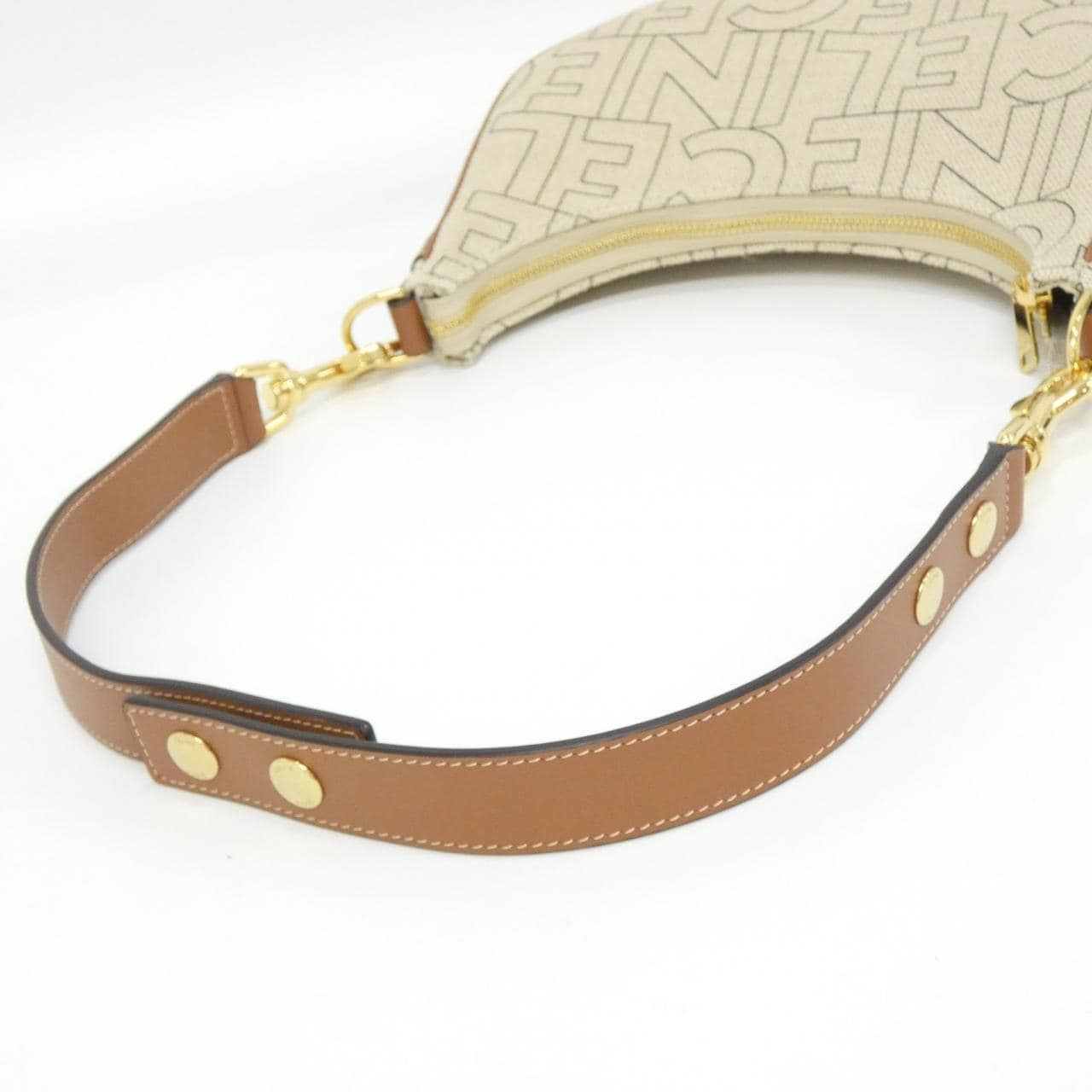 【新品】セリーヌ ミディアム アヴァ 196922ERK ショルダーバッグ