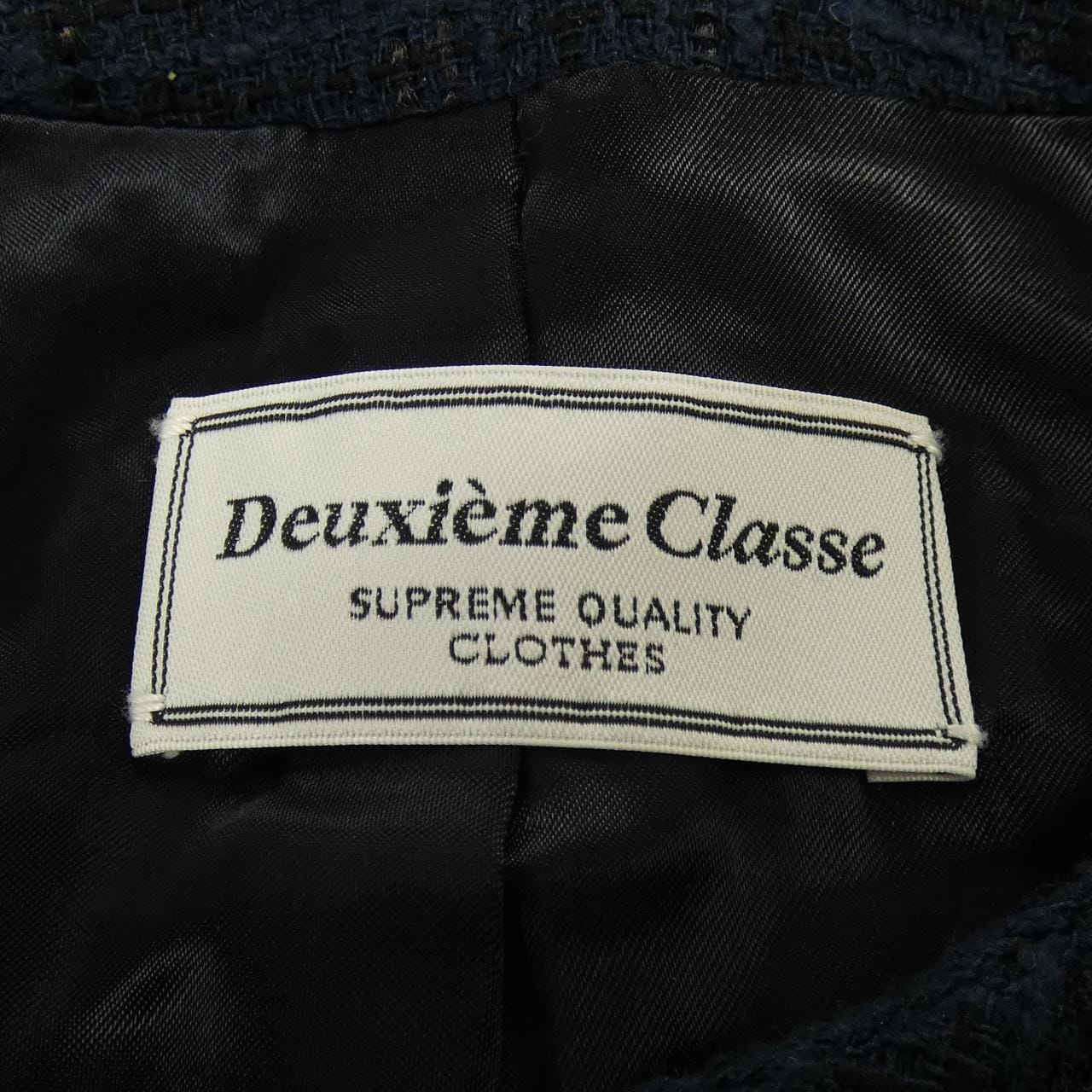 ドゥーズィエムクラス DEUXIEME CLASSE ノーカラージャケット