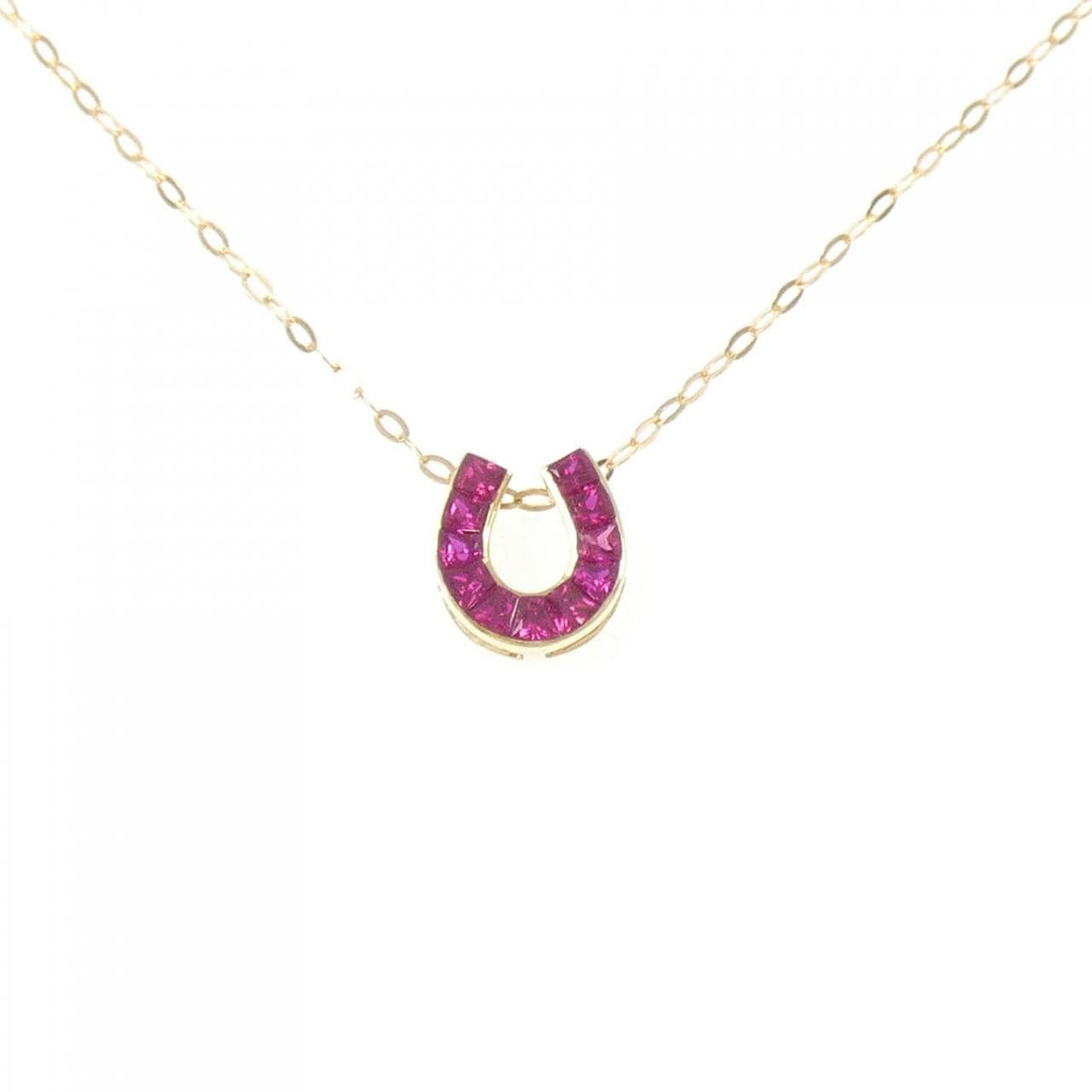 ジーエスティービー ルビー ネックレス