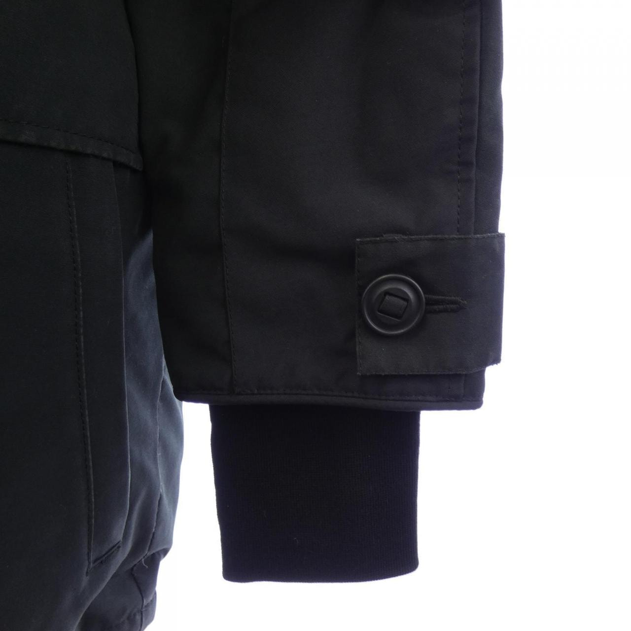 カナダグース CANADA GOOSE 2073MBA ダウンコート