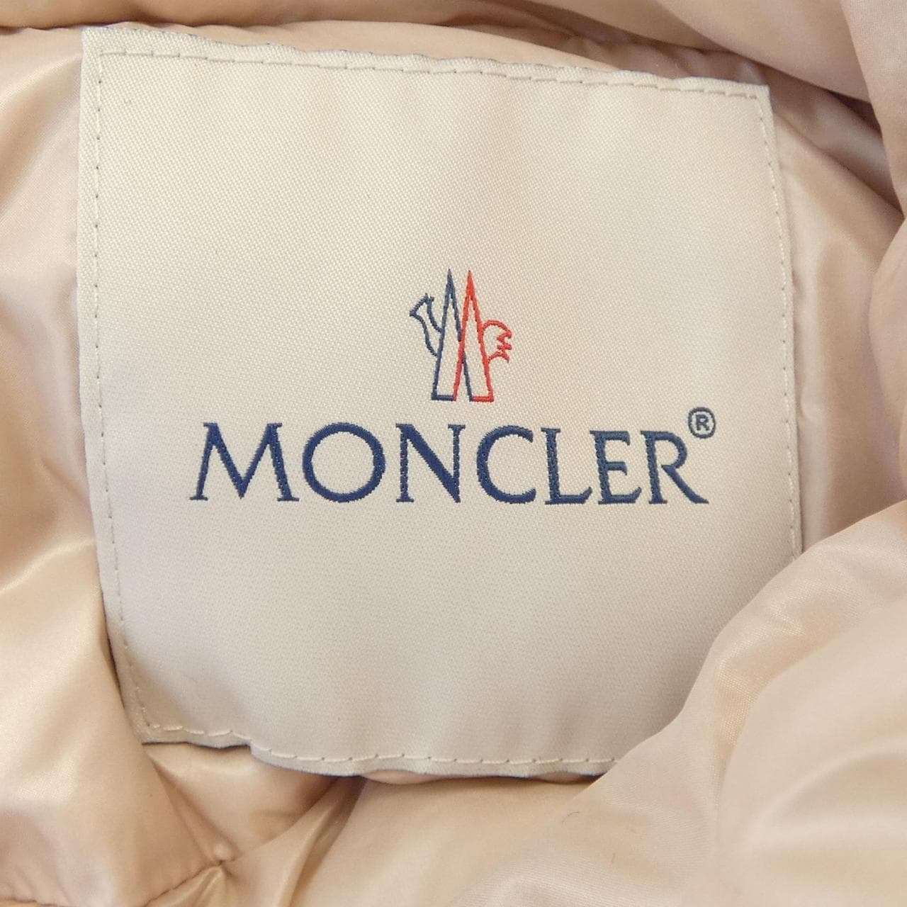モンクレール MONCLER ダウンジャケット