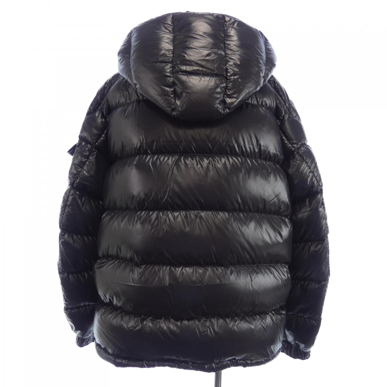 モンクレール MONCLER ダウンジャケット