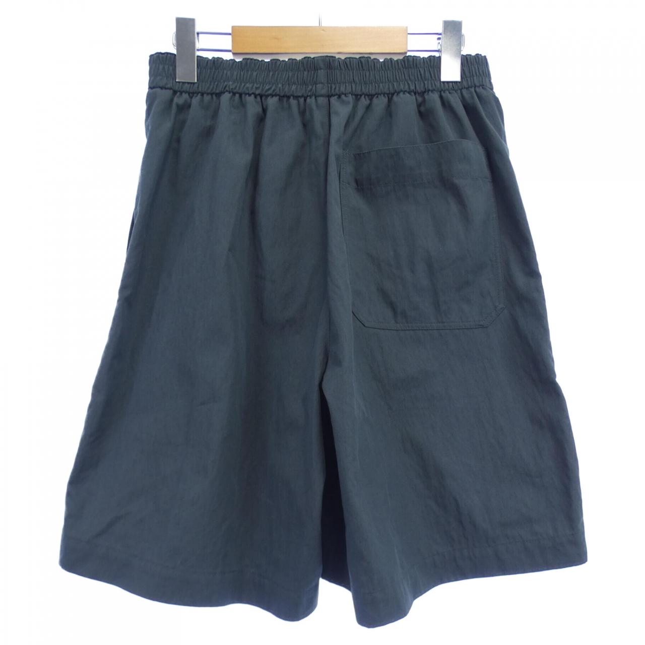エルメス HERMES ショートパンツ