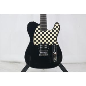 ＳＱＵＩＥＲ　　ＡＶＲＩＬ　ＬＡＶＩＧＮＥ　ＴＥＬＥＣＡＳＴＥＲ