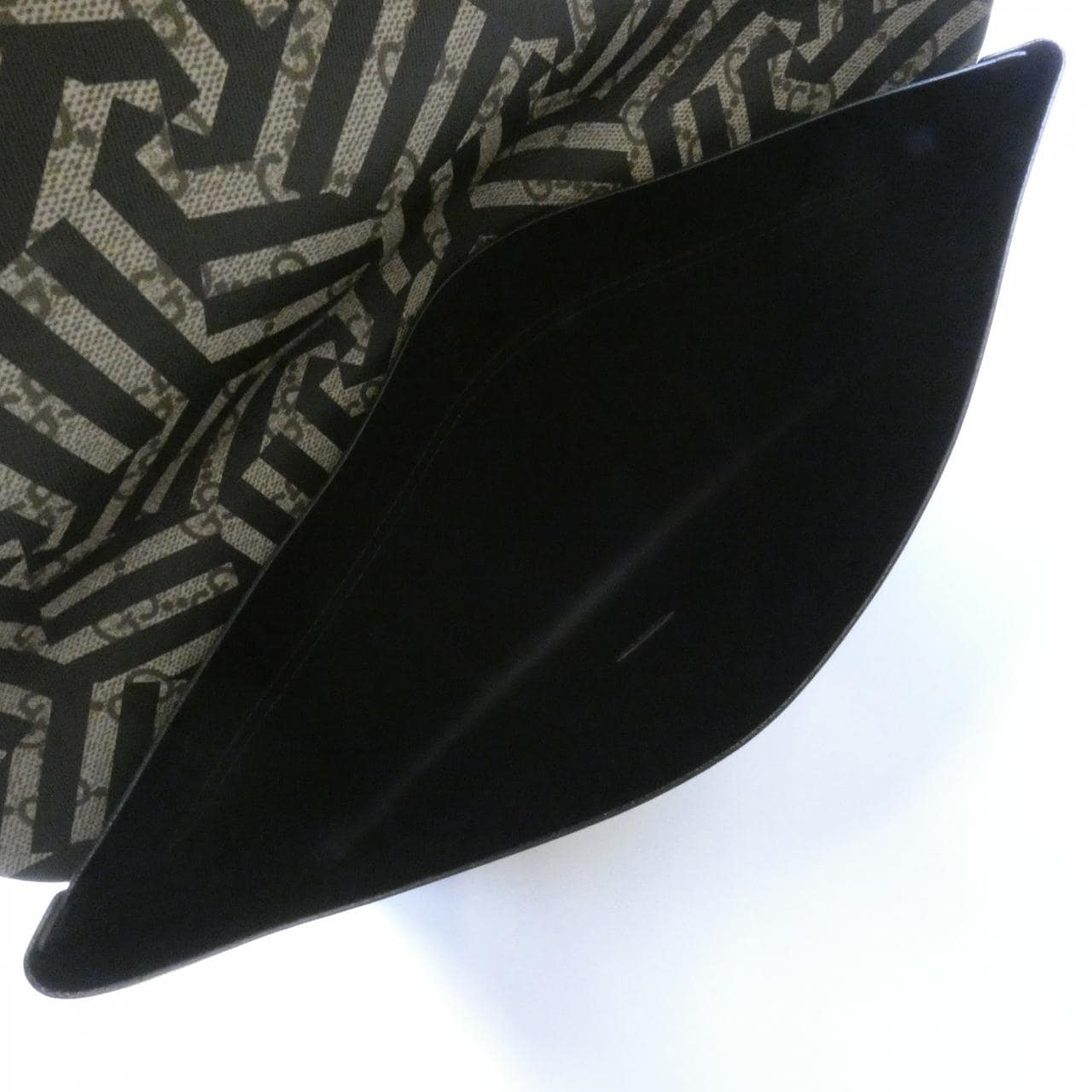 グッチ 387088 A9810 バッグ