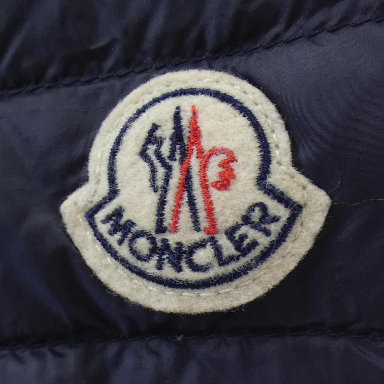 モンクレール MONCLER AGATELON ダウンコート
