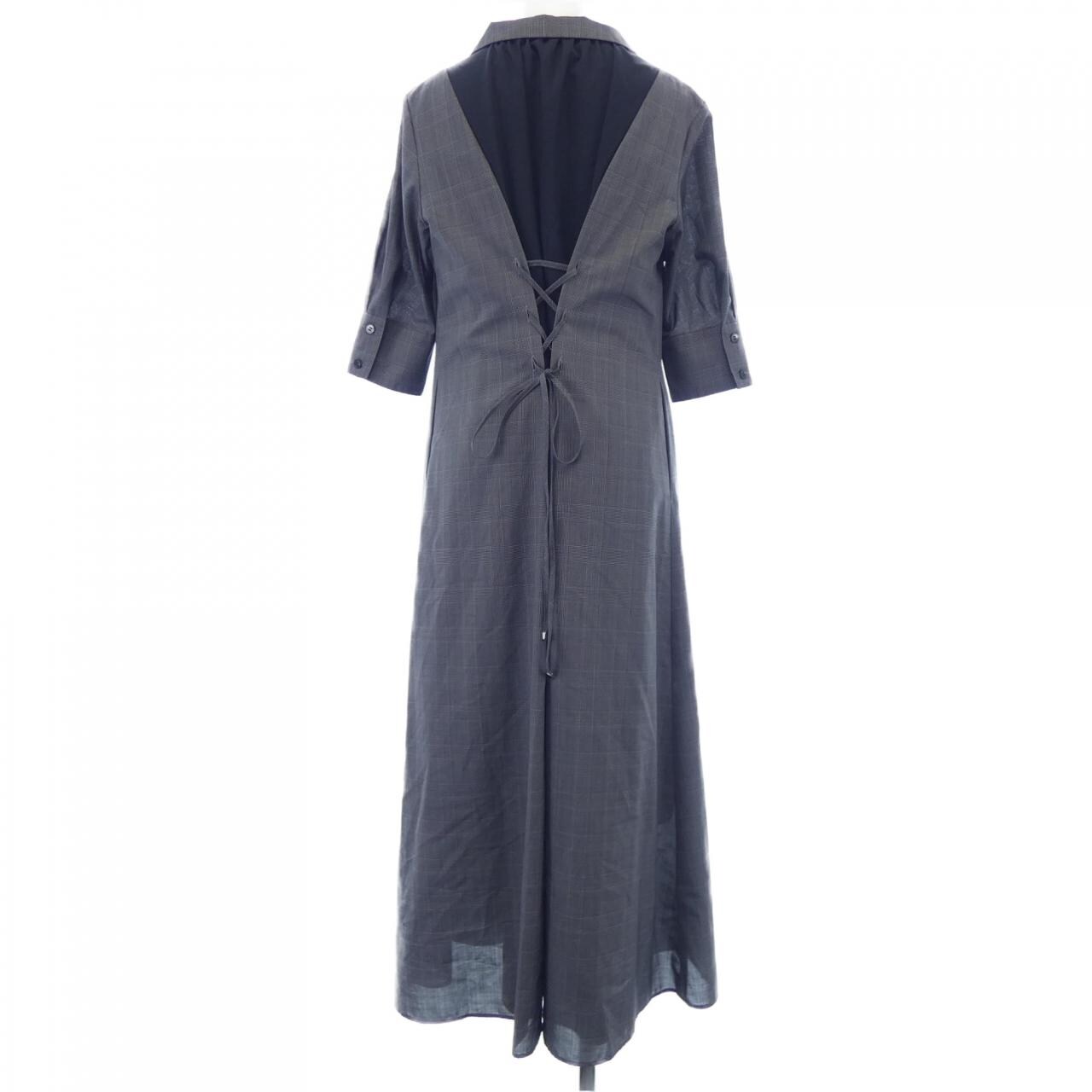 ブルーレーベルクレストブリッジ BLUE LABEL CRESTBRID ワンピース