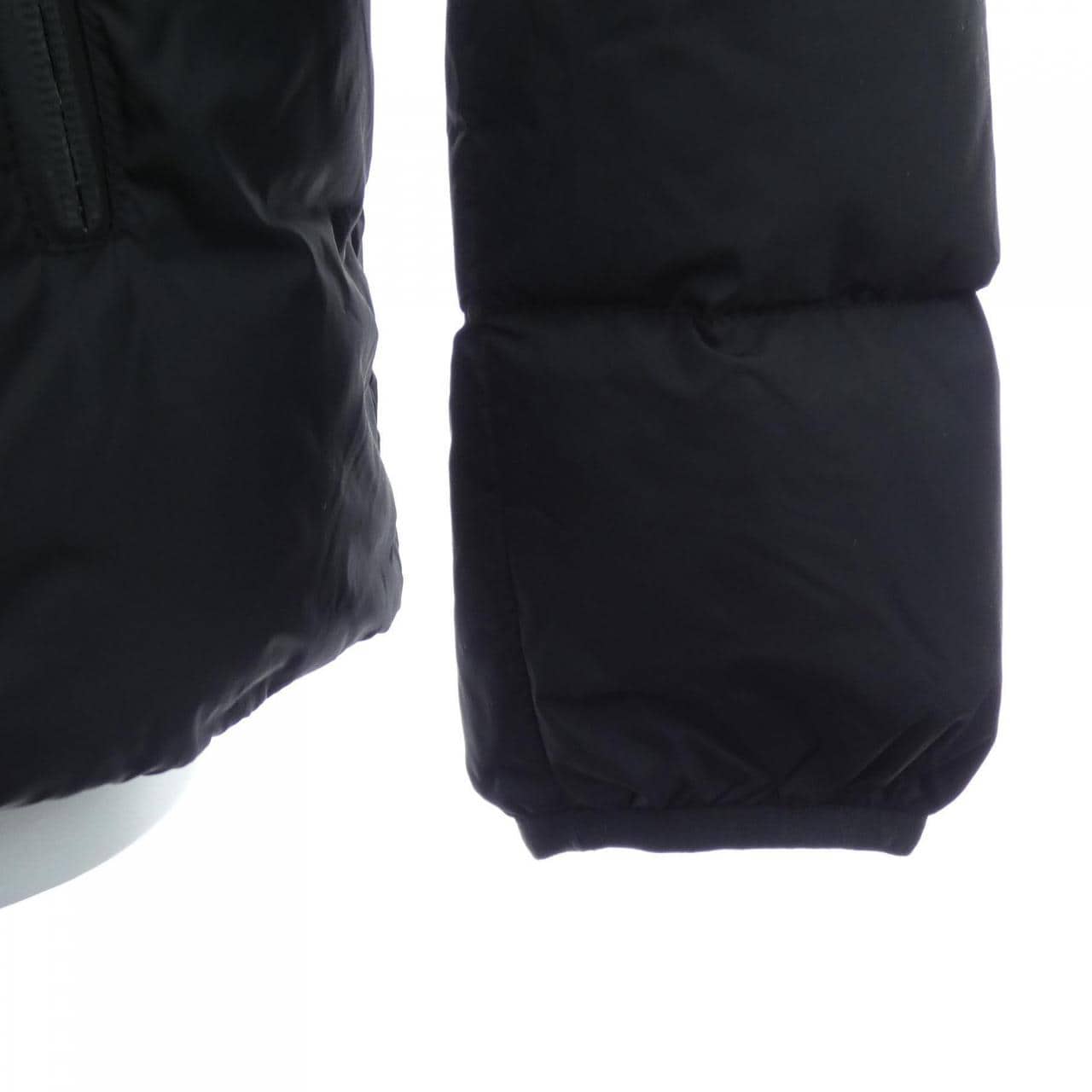 モンクレール MONCLER MONTCLA ダウンジャケット