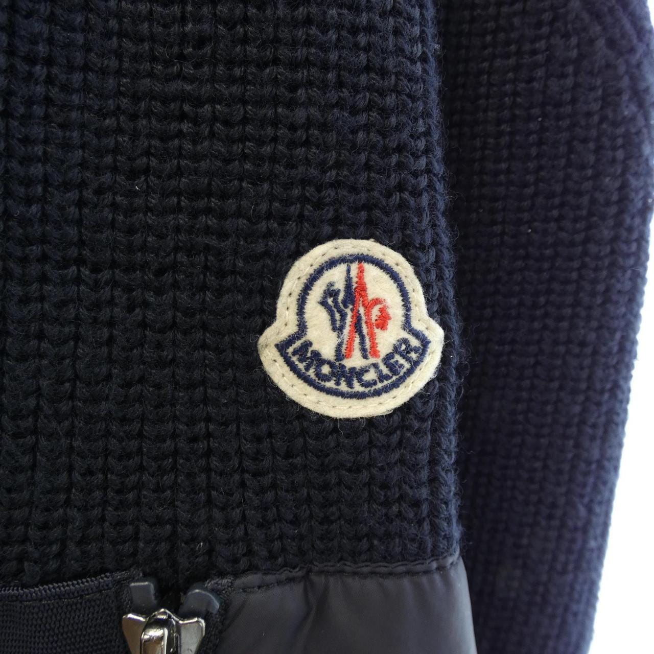 モンクレール MONCLER ダウンジャケット