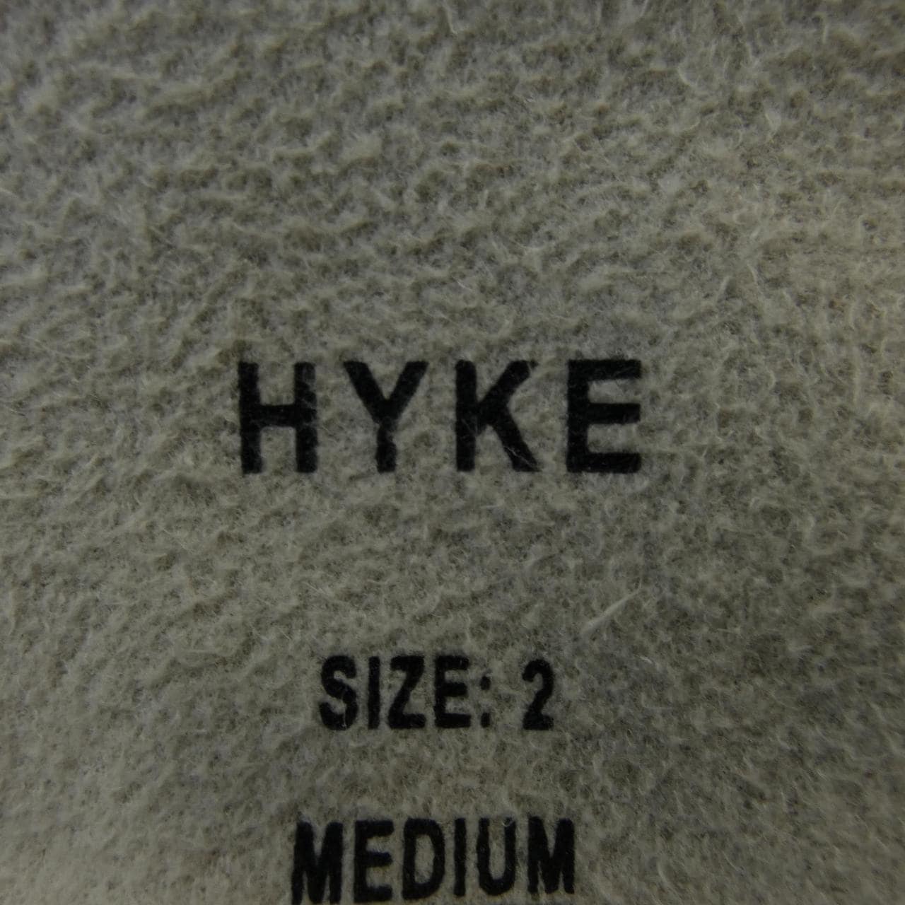 ハイク HYKE トップス