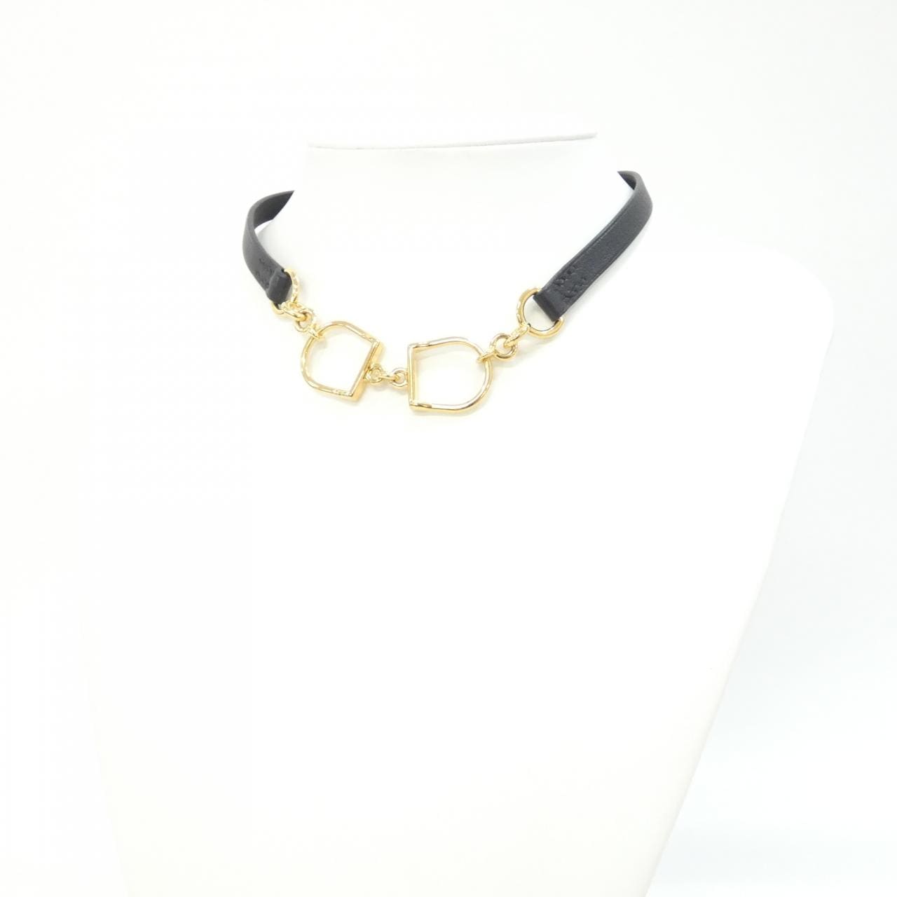 エルメス エトリエ ドゥブル トゥール 072943CC チョーカー