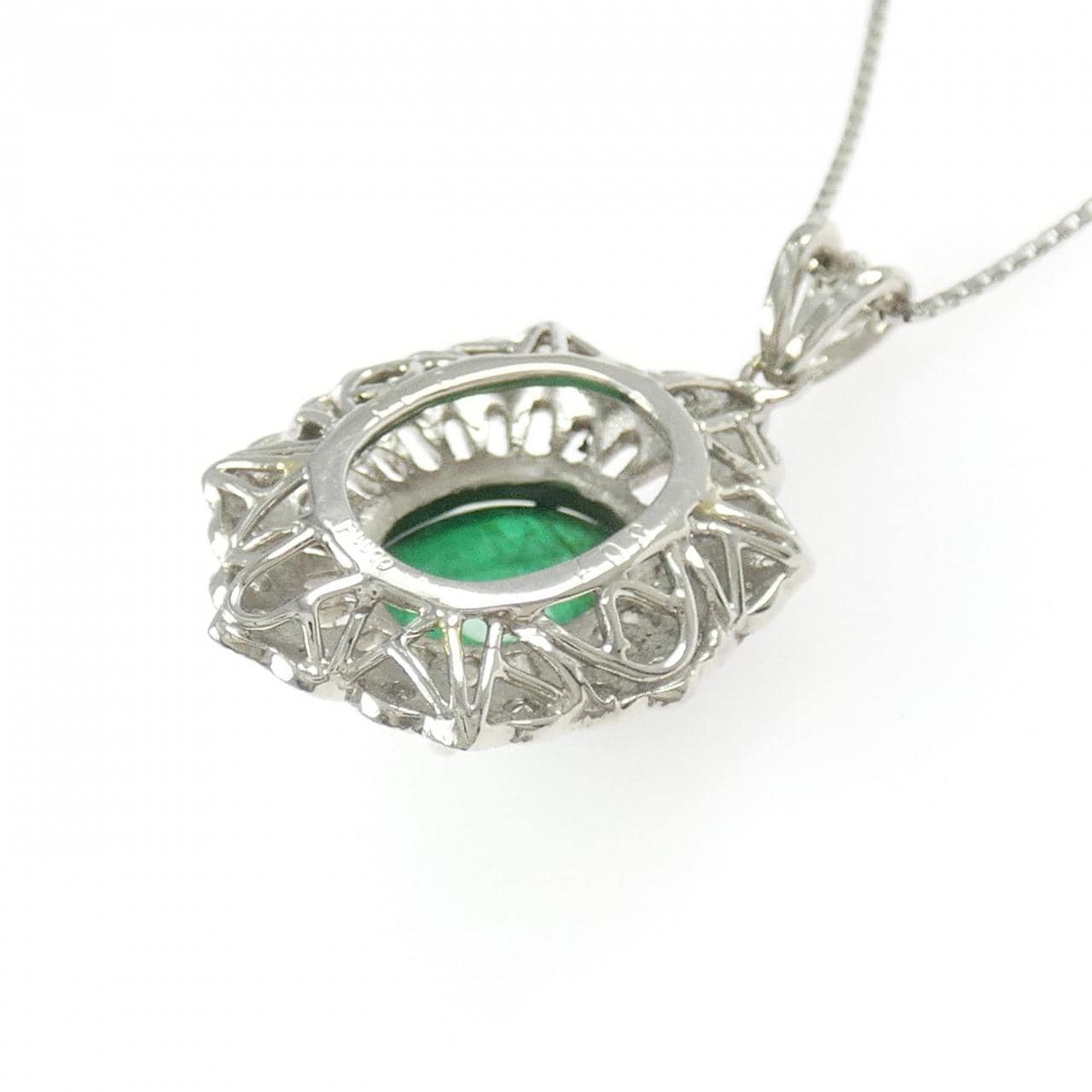 PT900/PT850 エメラルド ネックレス 5.07CT