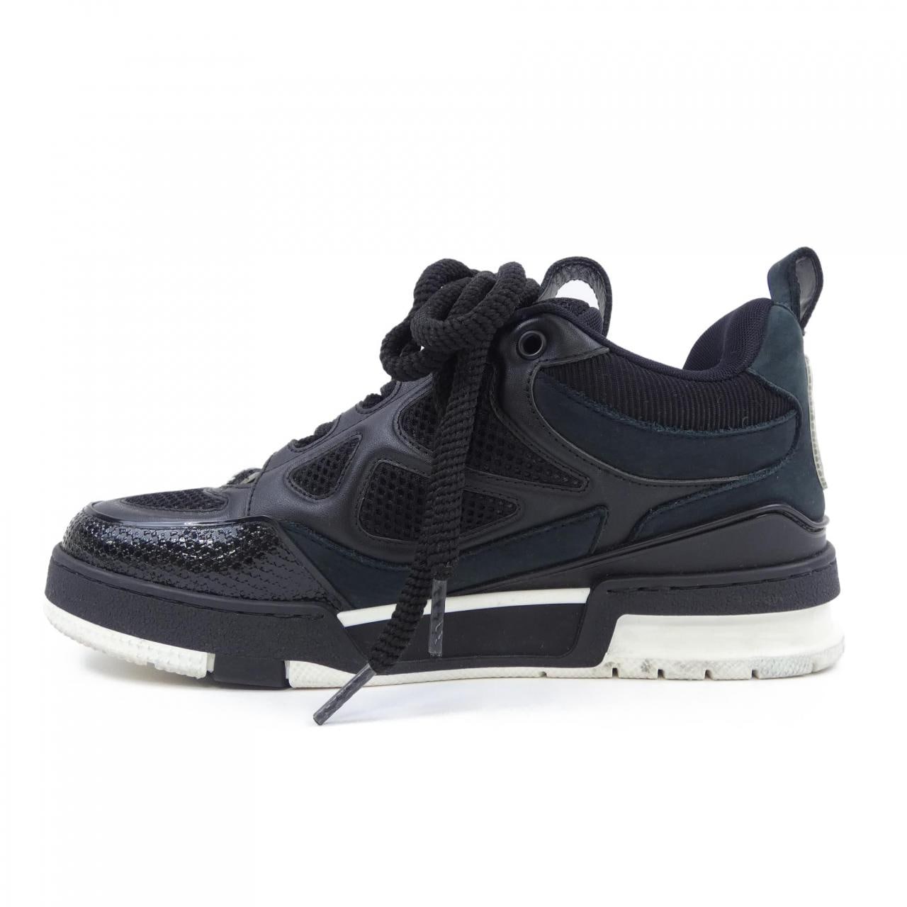 ルイヴィトン LOUIS VUITTON LVスケート スニーカー