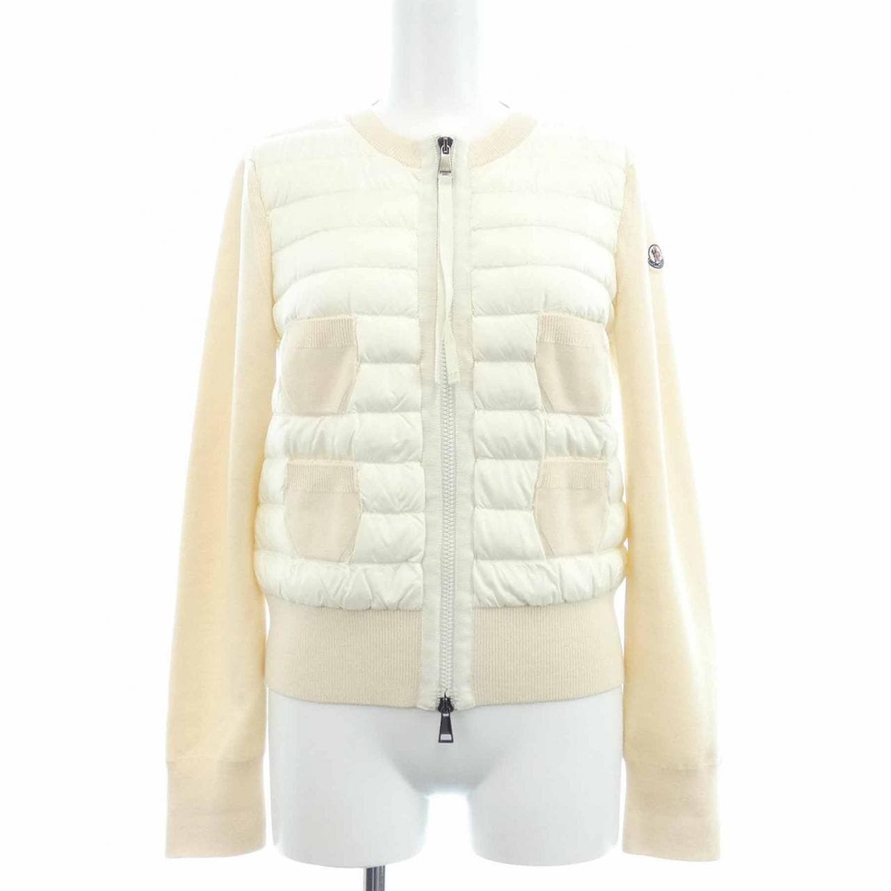モンクレール MONCLER ダウンジャケット