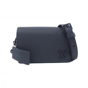 LOUIS VUITTON shoulder bag