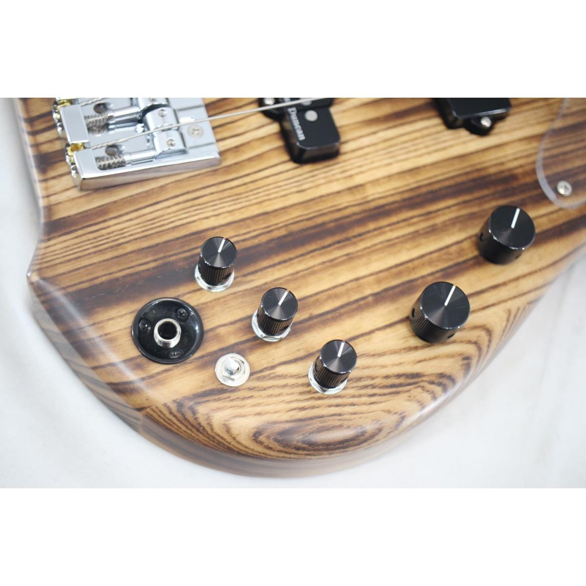 ＥＤＷＡＲＤＳ　Ｅ－ＢＢ－１４５／Ｍ
