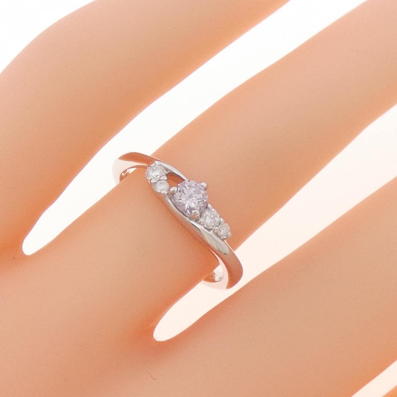 K18WG Diamond Ring 0.171CT LPP I1