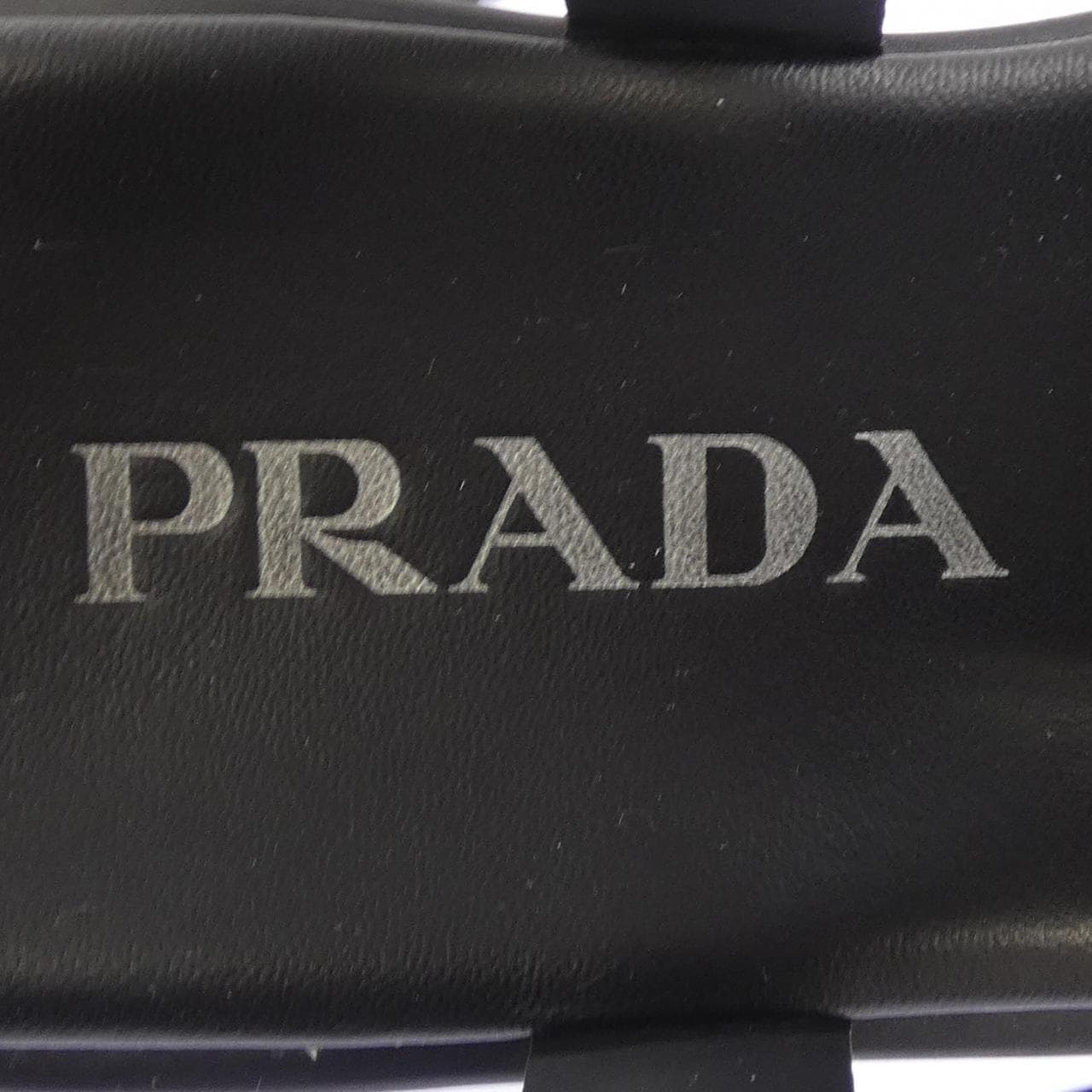 プラダ PRADA トライアングルロゴ モノリス 1X853M フォームラバー サンダル