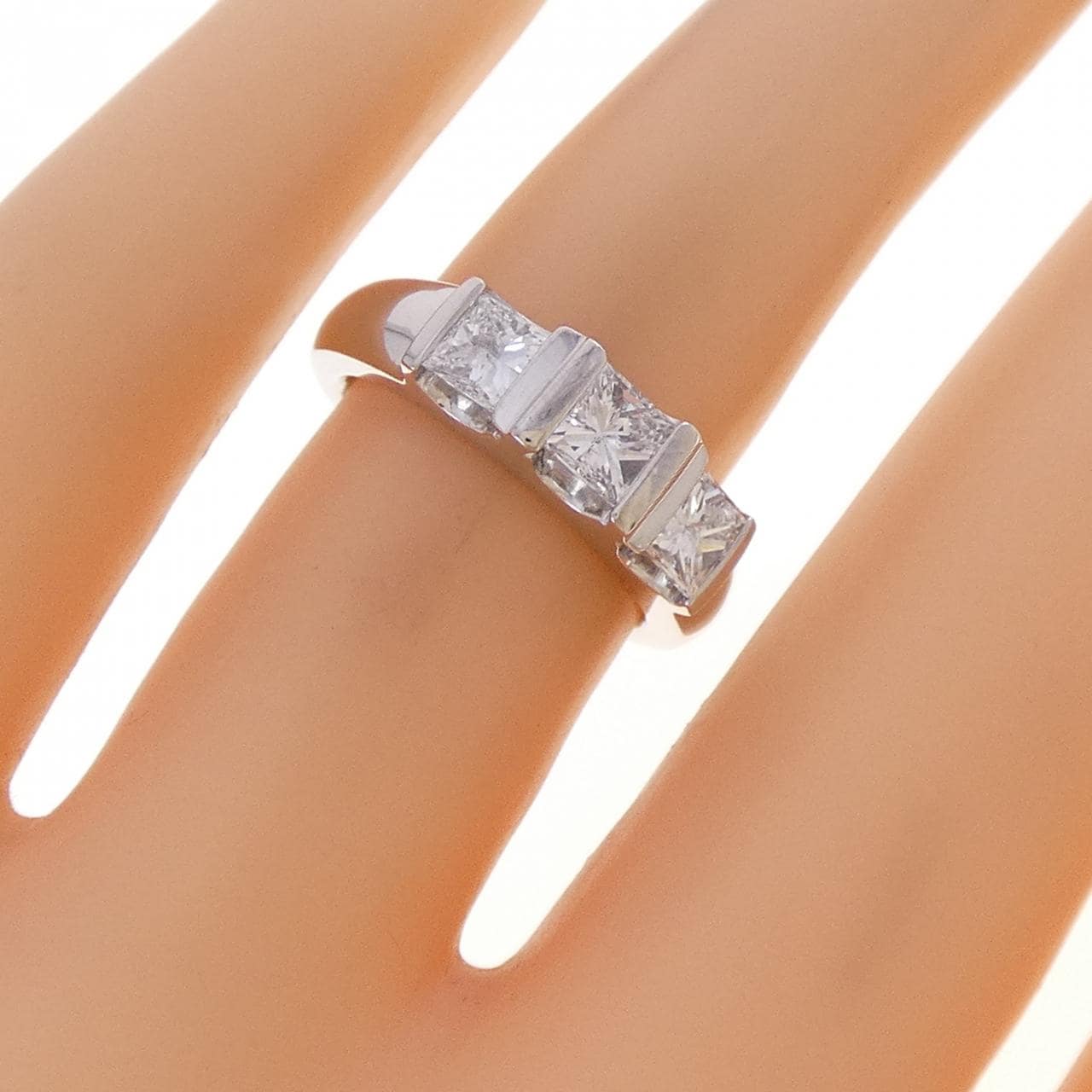 PT900 ダイヤモンド リング 1.00CT