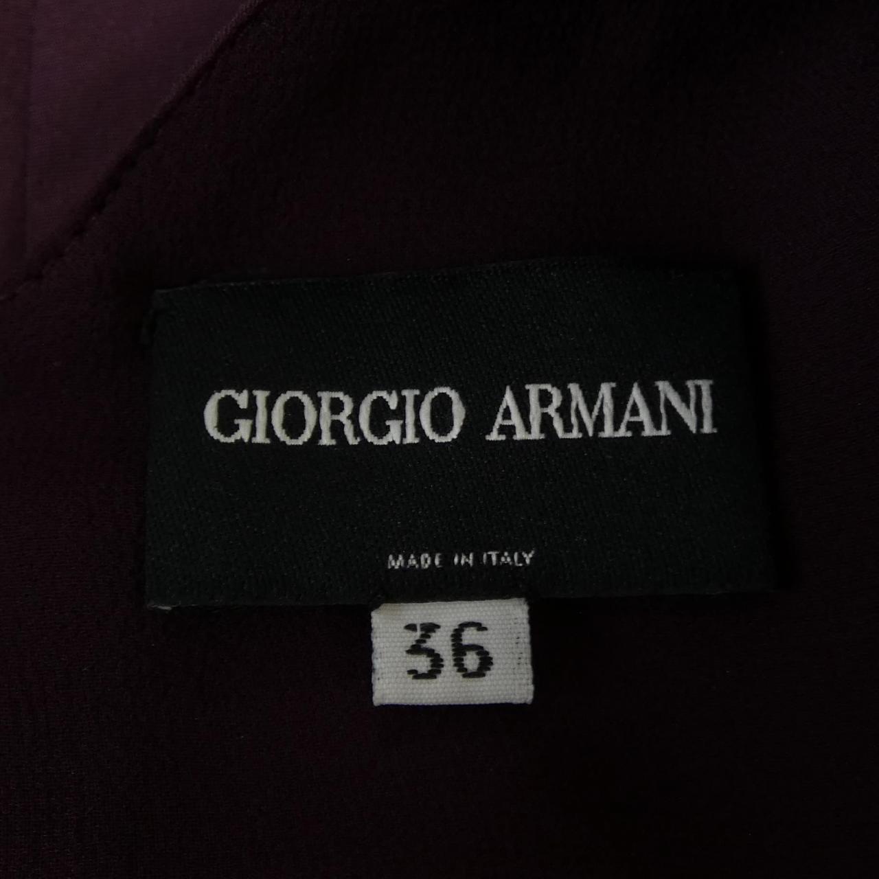 ジョルジオ アルマーニ GIORGIO ARMANI トップス