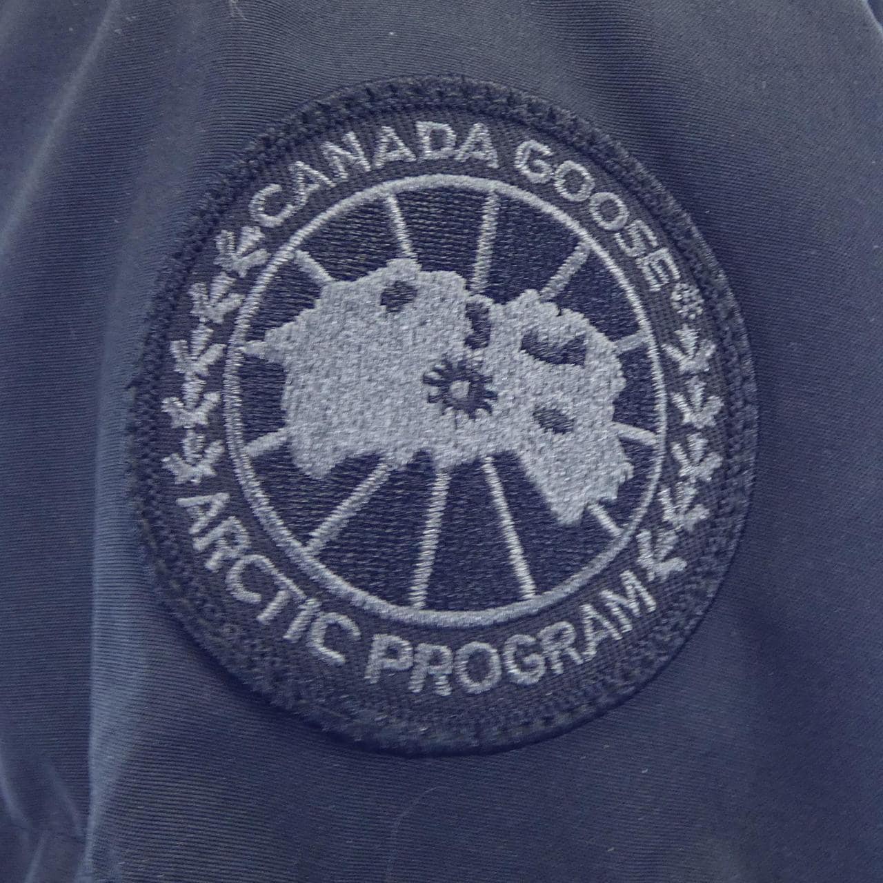 カナダグース CANADA GOOSE ダウンコート