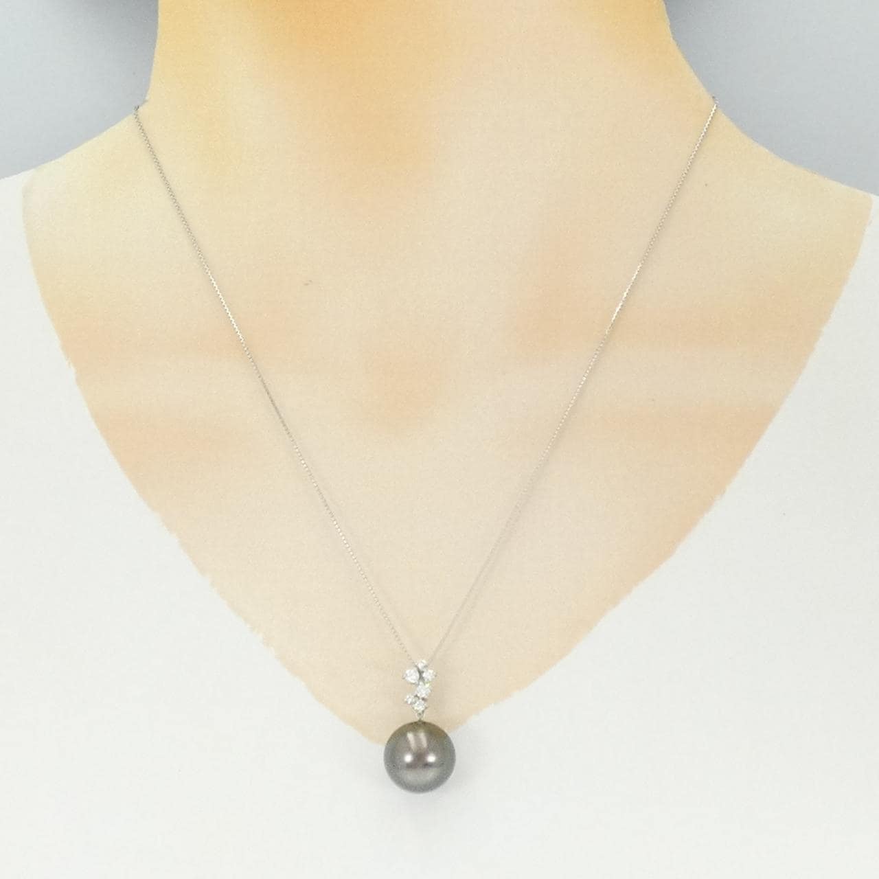 K18WG 黒蝶パール ネックレス 13.2mm