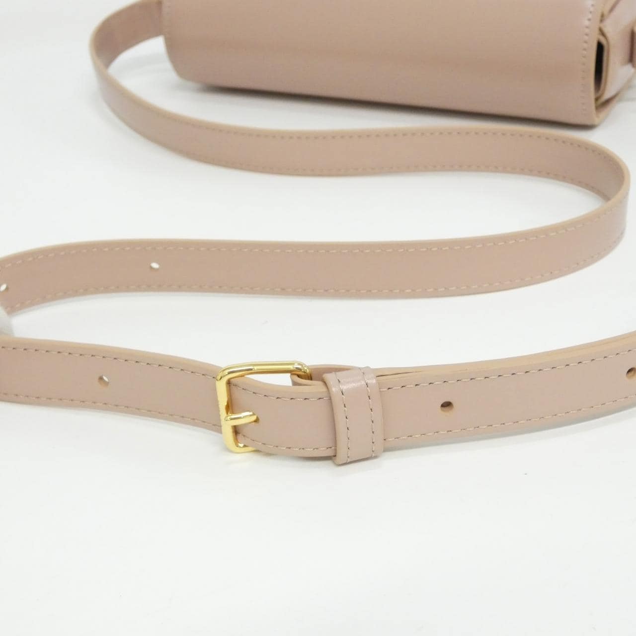 【新品】セリーヌ ティーン トリオンフ 188423BF4 ショルダーバッグ