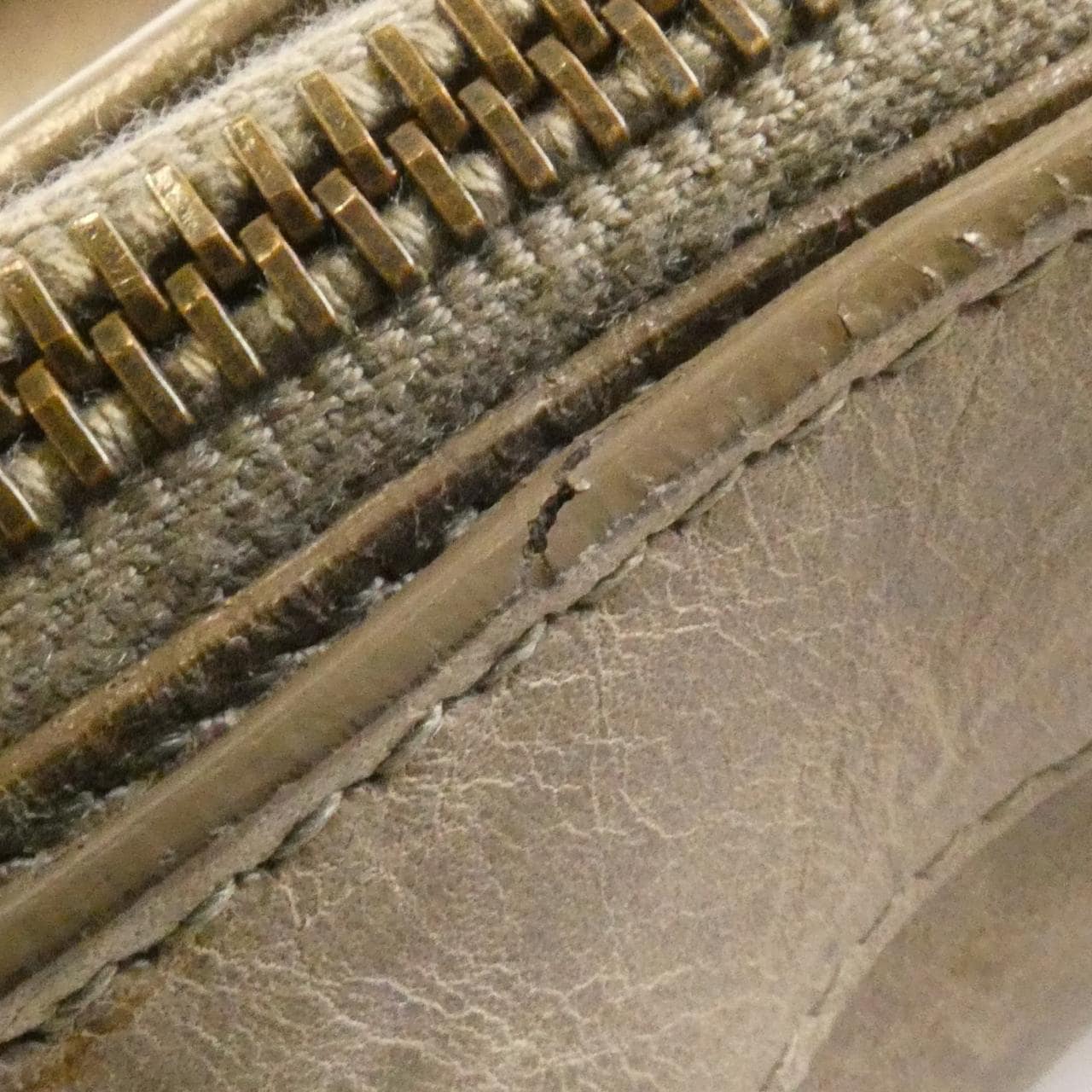 バレンシアガ ザ ファースト 103208 D94JT バッグ