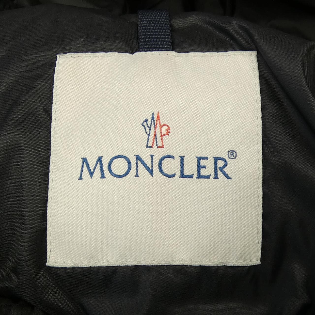 モンクレール MONCLER AFFTON ダウンコート