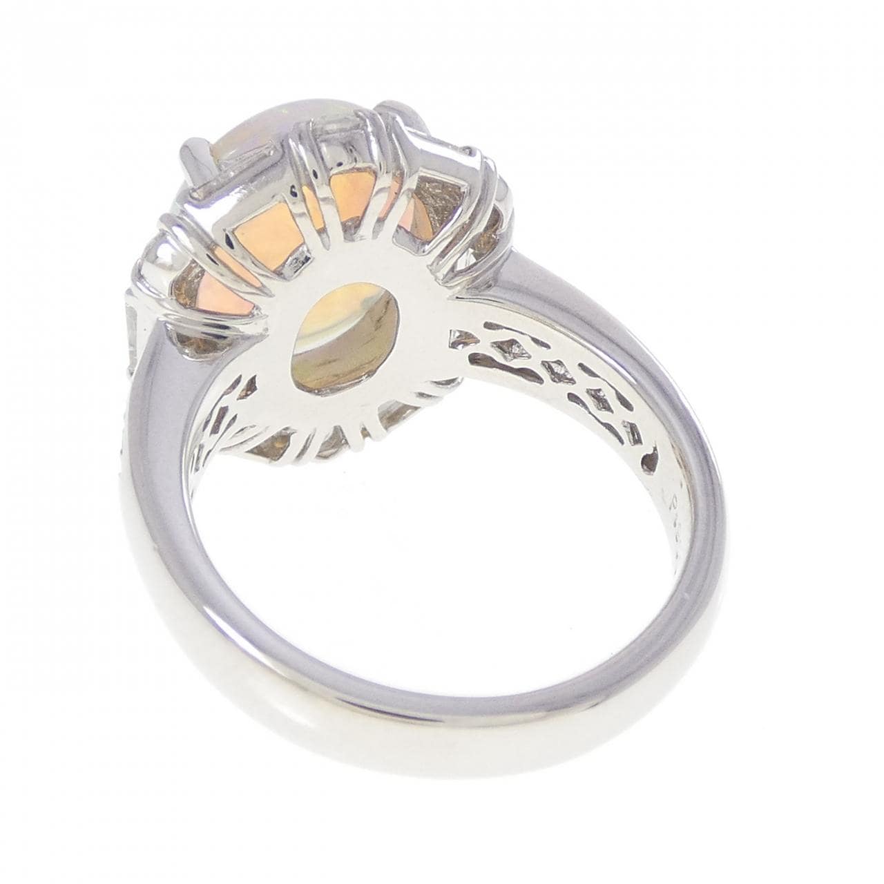 PT900 オパール リング 2.58CT