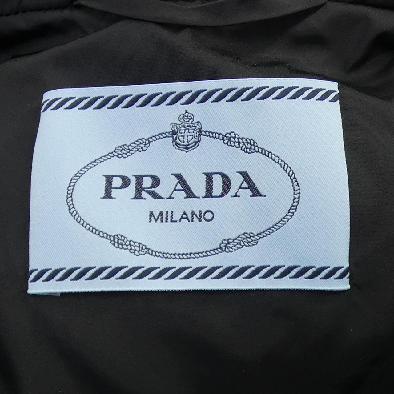 プラダ PRADA トライアングルロゴ 292214 SOOO 16AB ダウンジャケット