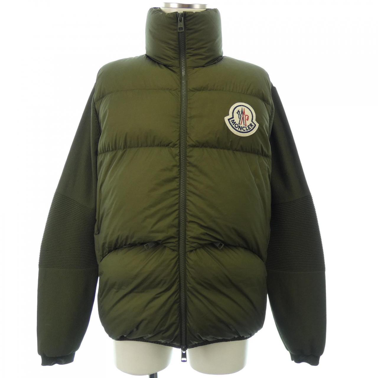 モンクレール MONCLER ダウンジャケット
