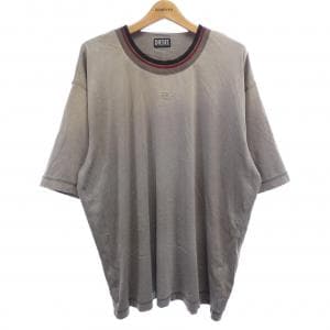 ディーゼル DIESEL Tシャツ
