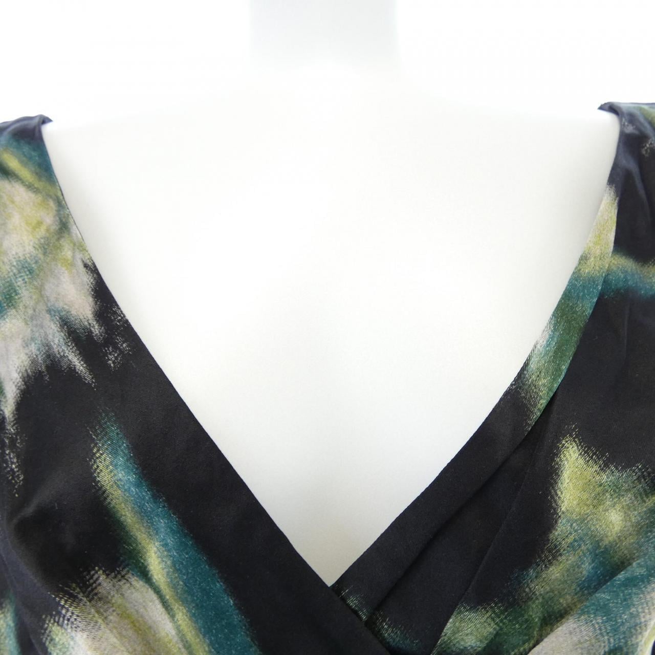 クリスチャンディオール CHRISTIAN DIOR 351R44A7177 ワンピース