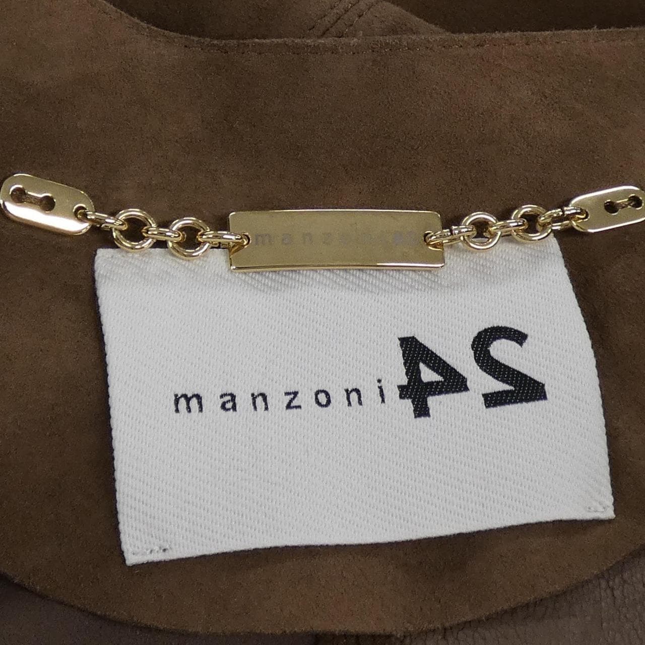 マンツォーニ24 MANZONI24 コート