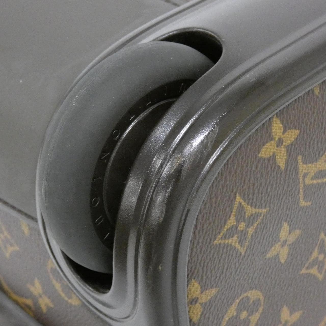 ルイヴィトン モノグラム ペガス 45cm M23293 キャリーバッグ