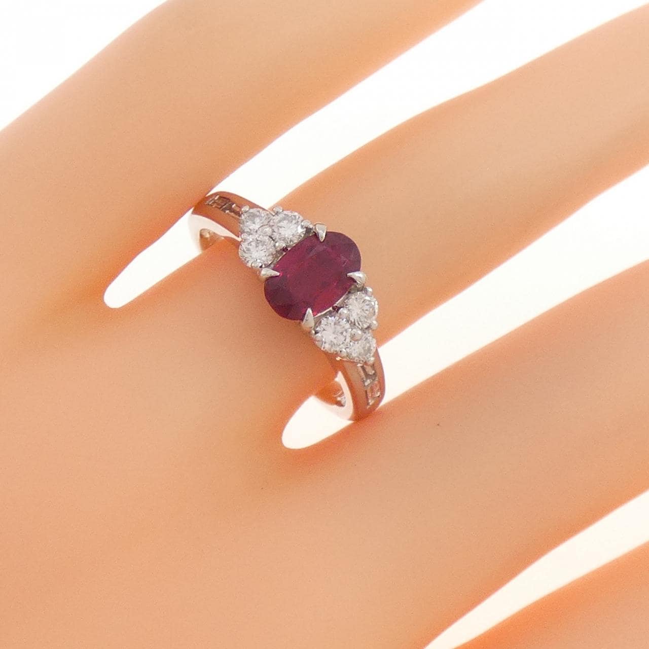 PT900 ピジョンブラッド ルビー リング 1.02CT ビルマ産
